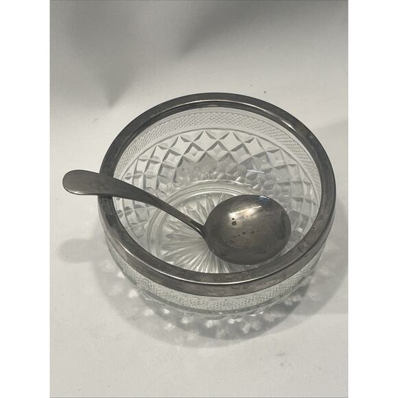 Vintage Silver Plated Edged Crystal Sugar Bowl From England - With Spoon - Picture 2 of 9